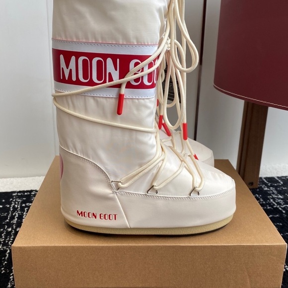 Moon Boot Shoes - Moon Boot Women's Cream and Red Snow Boots
